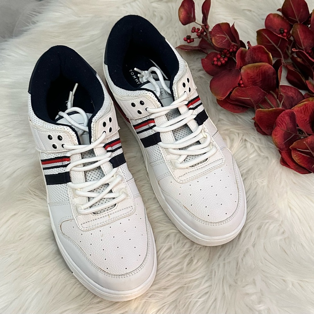 Men’s Tommy Hilfiger White Sneakers w/Red & Blue Striped Detail Sz 11.5 - Picture 6 of 10